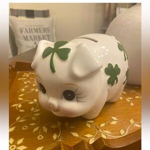 VTG Lefton Irish 3 Leaf Clover Good Luck Ceramic Hand Painted Piggy Coin Bank